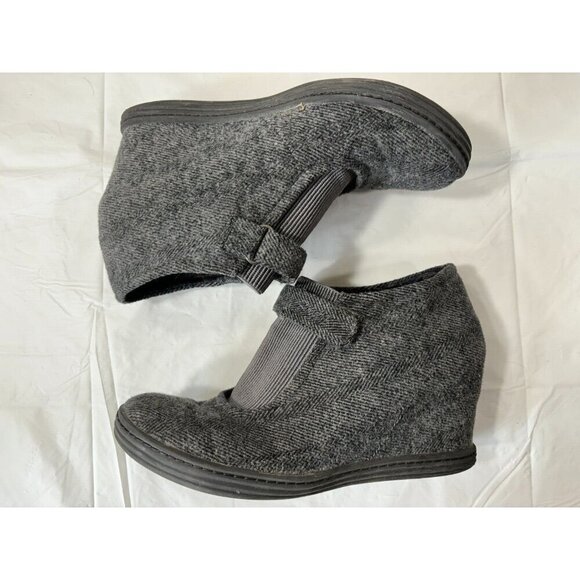 Blowfish Grey Tweed Wedge Heeled Shoe Womens Size 8.5 - Picture 8 of 12